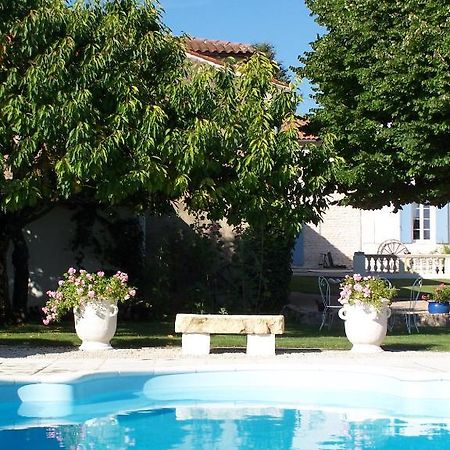 Le Four A Pain Hotel Saint-Jean-d'Angely Luaran gambar