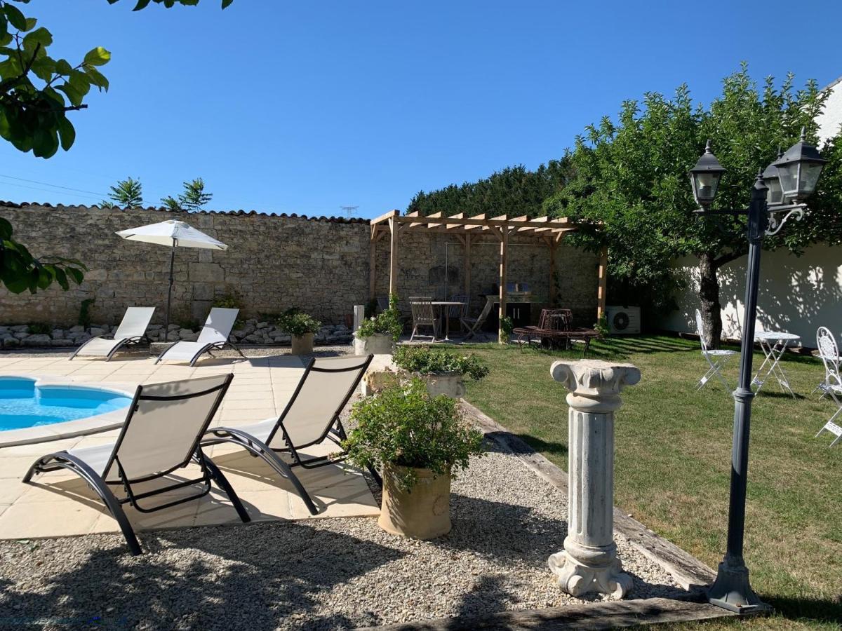 Le Four A Pain Hotel Saint-Jean-d'Angely Luaran gambar